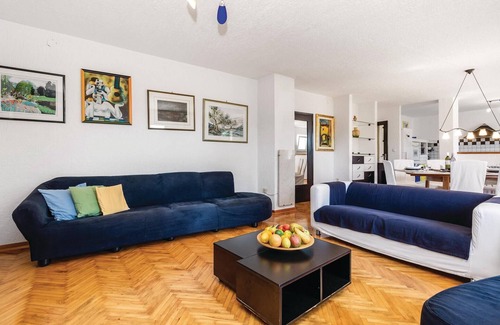 Veli Brgud House | 4 bedroom gorgeous home in Jurdani