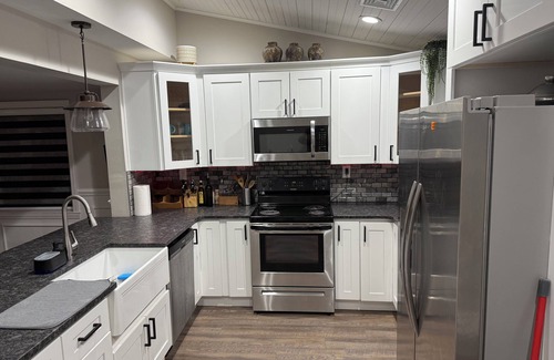 Fieldsboro House | 4-bedroom house in charming Fieldsboro with WiFi, AC, fitness room