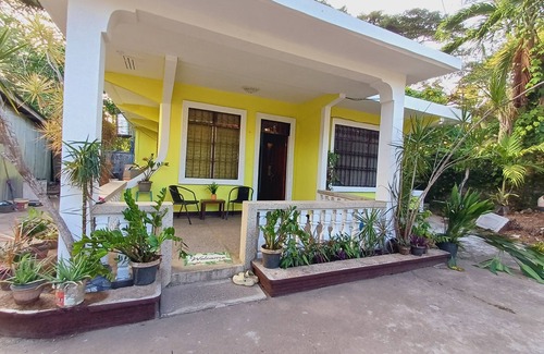 Coron Town Proper House | 4-bedroom house in Coron Palawan with AC