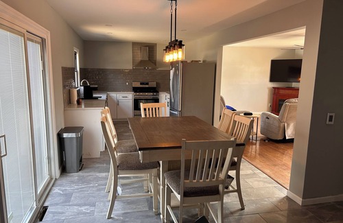 Saugerties South House | 4-bedroom house in delightful Saugerties with AC, WiFi. Enjoy your stay