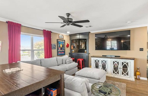 McKinney House | 4-bedroom house in delightful McKinney with WiFi, AC. Enjoy your stay