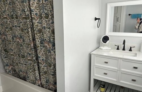 Westerly House | 4-bedroom house in welcoming Westerly with AC