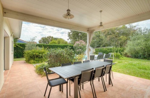 Gradignan House | 4-bedroom house with pool