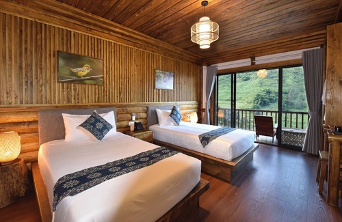 Lao Cai Resort | 4-bedroom resort in terrific Lao Cai with WiFi, AC
