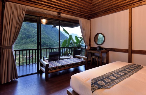 Lao Cai Resort | 4-bedroom resort in terrific Lao Cai with WiFi, AC