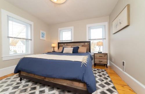 Amesbury Apartment | 4 Corners At Amesbury Downtown Pet Friendly