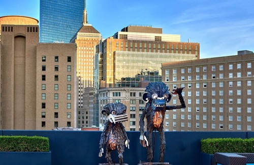 Bay Village Hotel | 4 Deluxe City View 2 Queens, Revere Hotel, Pet-Friendly, Near Shopping