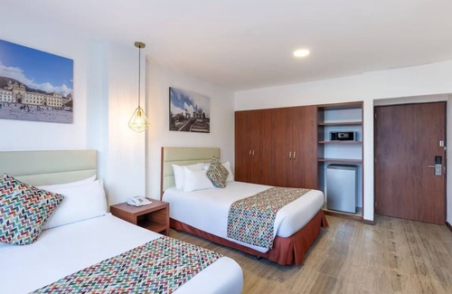 Calle 100 Hotel | 4 Elegant Units! FREE Parking, City Views, Minutes to Parque de la 93