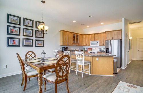 Villages of Five Points Condo | 4 Mi to Beaches: Pet-Friendly Lewes Condo!