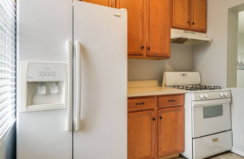 Downtown Baltimore House | 4 Mi to Inner Harbor & JHU: Baltimore Townhome!