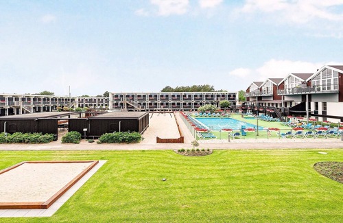 Bønnerup Strand Apartment | 4 person holiday home in Glesborg