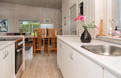 Ronde House | 4 person holiday home in Rønde-By Traum