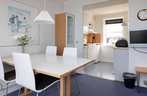 Borre Apartment | 4 person holiday home on a holiday park in Borre