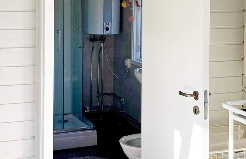 Burgsvik House | 4 person holiday home in BURGSVIK