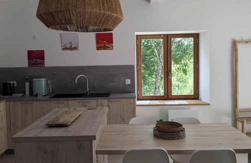 Laval Cottage | 4 persons all confort in preserved natural environment next Dordogne and Lot