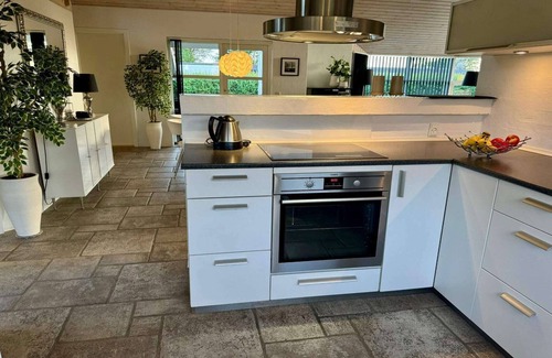 Ronde House | 4 star holiday home in Rønde