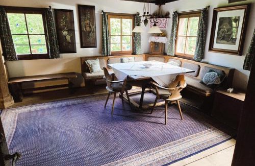 Bad Goisern House | 400 year old wooden house