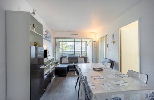 Bernieres-sur-Mer Apartment | 44 m² Apartment ∙ 2 bedrooms ∙ 2 guests