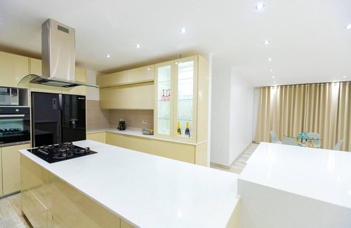 Bulawayo Apartment | 456 Hopeville Escape