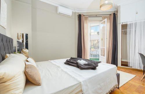 Athens City Centre Apartment | 4BED apartment in the center of Athens