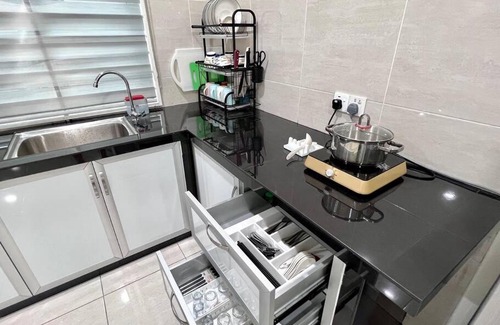 Kuah House | 4Bedroom Simfoni Langkawi Homestay