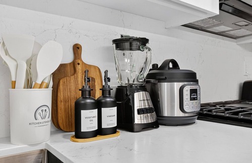 Central Square Apartment | 4BR 3Bath + Game Room | Harvard MIT Apt