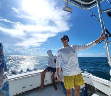 Condado Apartment | 4BR 6 Beds 2 Baths Walk to Condado Beach