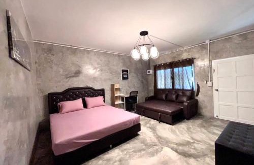 Kaeng Krachan House | 4J River Camping and Resort