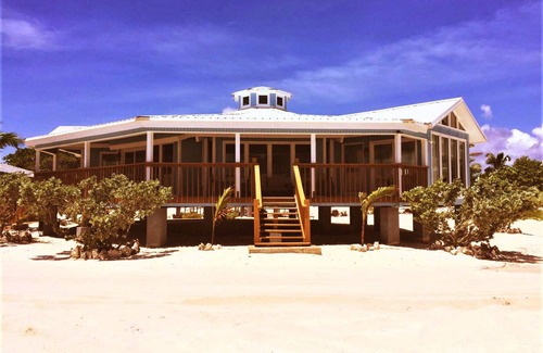 Kemps Bay Villa | 5 Beach Homes Near White Sand Beaches of South Andros