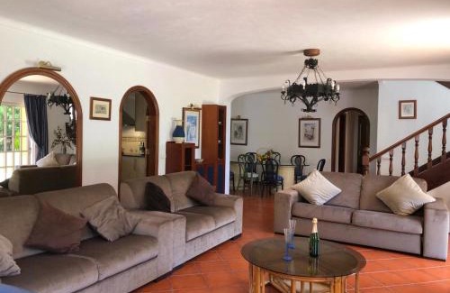 Aldeia das Acoteias Villa | 5 Bedroom Private Villa Tenazinha III, pool, garden, BBQ