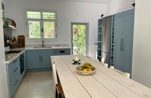 Saronida Villa | 5 Bedroom Villa with Private Pool, Saronida, Athens Riviera