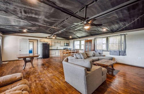 Paluxy House | 5 Cabins on 7 Acres, Pool, Sleeps 30, Scenic Views