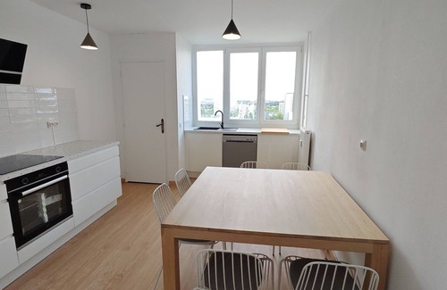 Mons-en-Baroeul Apartment | 5 min Lille Europe, fully equipped, sleeps 6