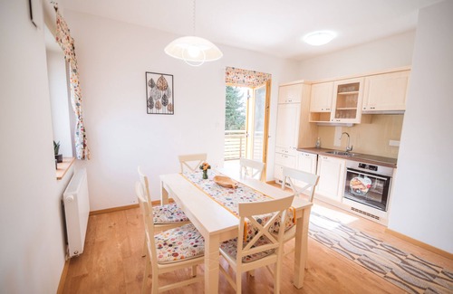 Zrece Ski Chalet | 5 min walk to Treetop walk Pohorje. Big terrace and garden! BBQ