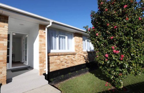 Hamilton House | 5 min walk Waik Hosp - sleeps 6