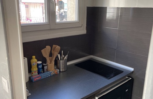 Villeparisis Apartment | 5 minutes from the station. Located between Paris, Disneyland & Asterix