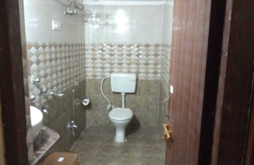 Patna Hotel | 5 minutes to the JAY PRABHA MEDANTA HOSPITAL ! Family-sized room