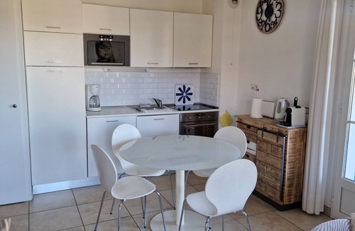 La Croix-Valmer Apartment | 5-person apartment 51m2 in secure luxury residence