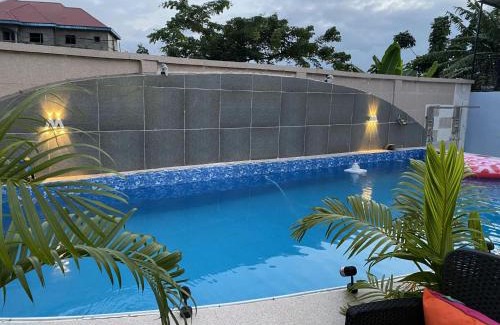 Limbe House | 5 Start luxury rooms with presidential Comfort well equipped