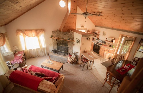 Finlayson House | 5 Unique Cabins And 2 Houses For A Large Group, Family Reunion, Or Wedding