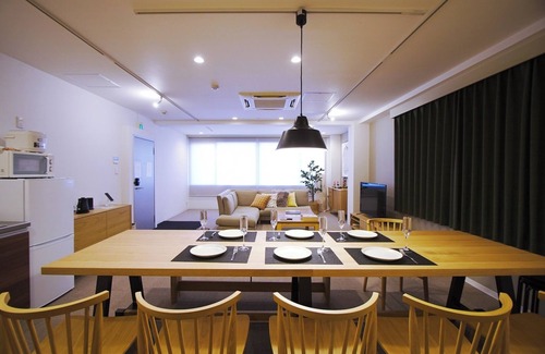 Kita Apartment | 501 Osakas largest 120 square meter private ro/Osaka Ōsaka