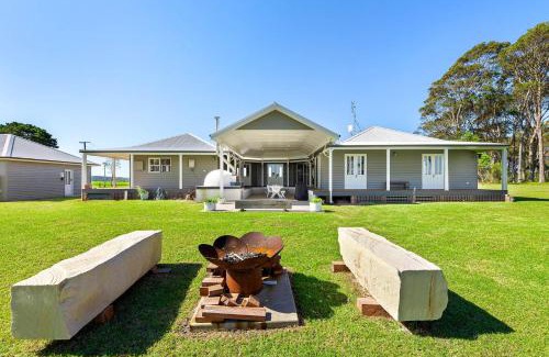 Corruna House | 58 Mystery Bay Road, Mystery Bay
