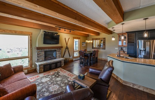 Crested Butte Condo | 5th Floor 2BD/2BA Condo with Magnificent Views by RedAwning