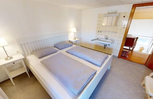 Grossdorf House | 6 Bedroom Guesthouse in Egg