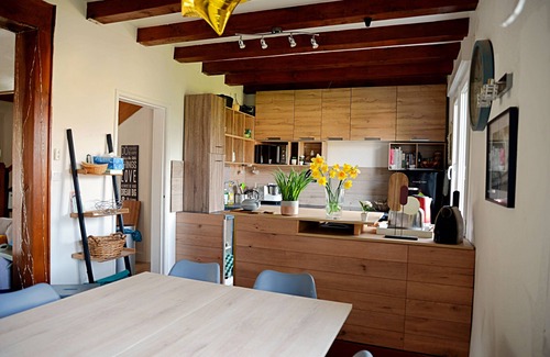 Bouessay House | 6 bedroom vacation home with swimming pool - La Belle Rochette