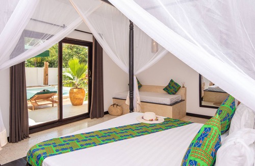 Jambiani Bed & Breakfast | 6-BEDROOMS POOL VILLA in JAMBIANI