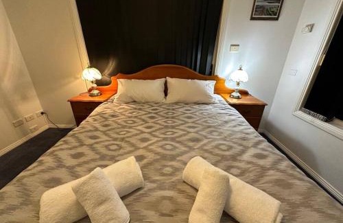 Sandy Bay House | 6-BR house in prime location with fantastic views