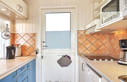 Oster Somarken House | 6 person holiday home in Aakirkeby-By Traum