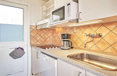 Oster Somarken House | 6 person holiday home in Aakirkeby-By Traum