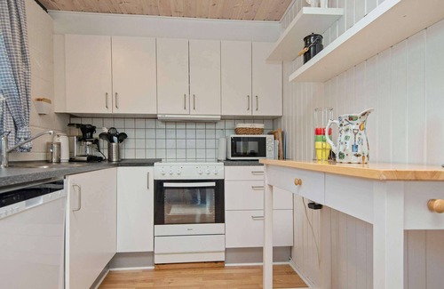Ringkøbing-Skjern Municipality House | 6 person holiday home in Skjern-By Traum